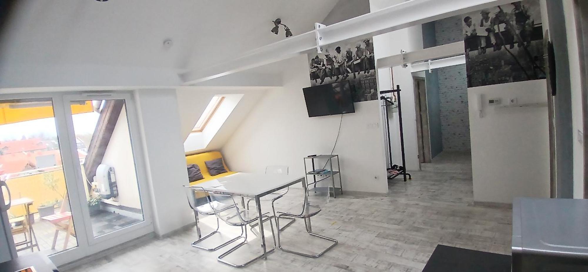 8X8 Tetoter Apartman Segedyn Zewnętrze zdjęcie